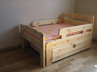 PIKENDATAV LASTEVOODI Kiku +madrats +voodikast (lakk), Pikendatavad voodid, Lastemööbel ja sisustus